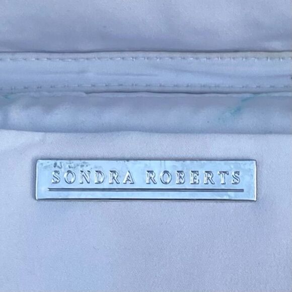 Sondra Roberts Pearl Silver Glitter w/Raised pearl Accents Clutch/Shoulder Bag - Picture 10 of 11